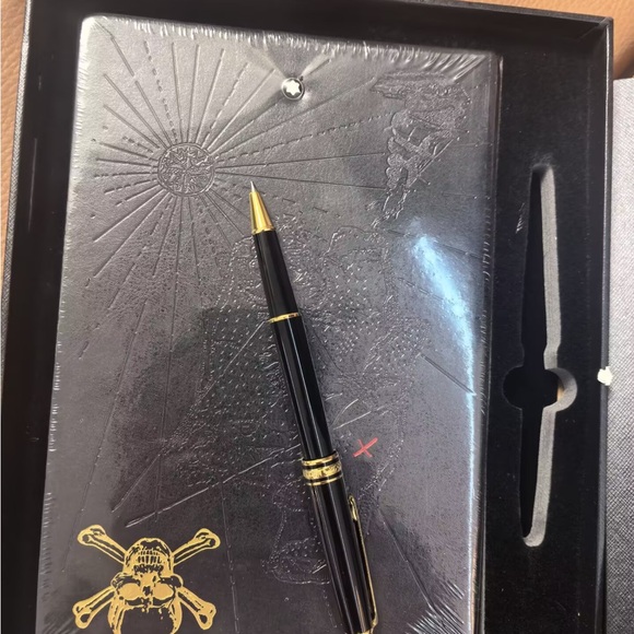 Montblanc Notebooks Set - Picture 1 of 7